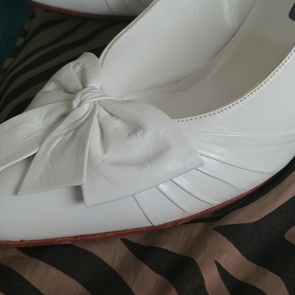 Albert Nipon White - image 4